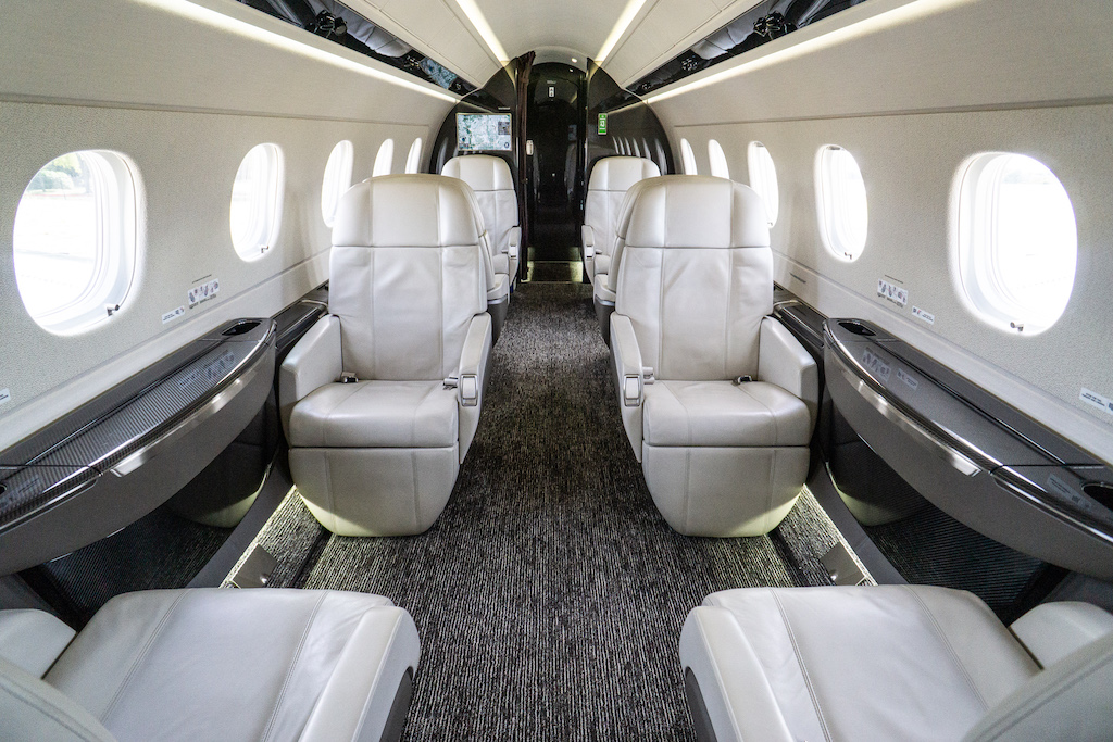 jet Embraer Legacy 500